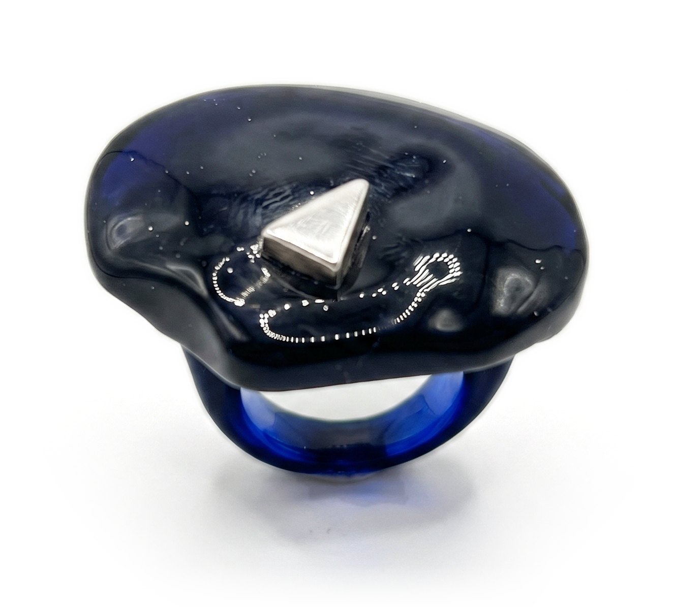 Suzanne Somogyi, bague